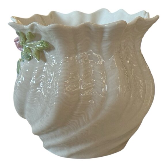Belleek Ireland Carlingford Cache Pot Fine Parian China - Picture 2 of 10